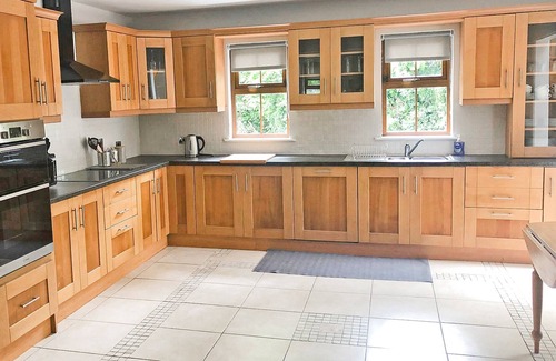 Terryglass House | Old Court Holiday Home (4 Bed - Sleeps 8)