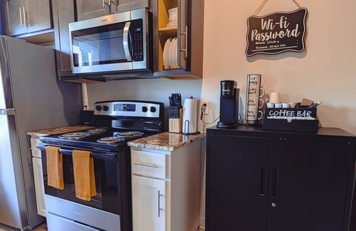 New Center Detroit Apartment | Old Detroit Charm, Minutes from Downtown
