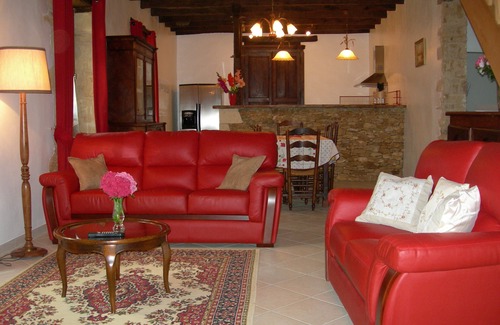 Urval House | OLD HOUSE PERIGOUDINE