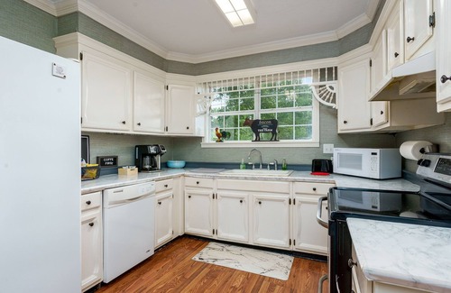 Purvis House | Old Orchard Country Home