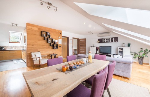Zagreb Apartment | Old Pear Apartment & Activities