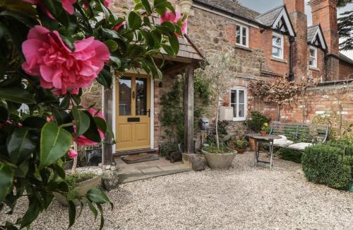 Huntley House | Old Stables