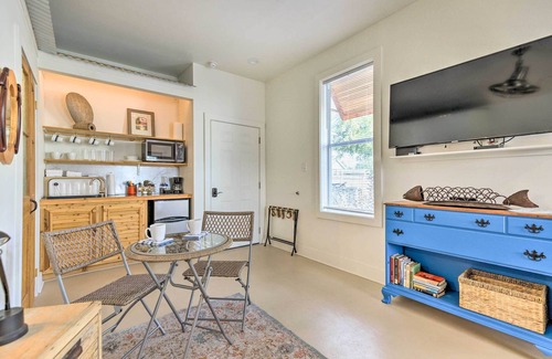 Old Town Apartment | Old Town Getaway, Walk to Shopping, Dining, & Bay!