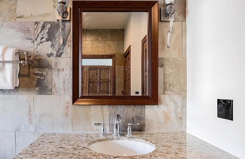 Deer Valley Apartment | Old Town Luxury by Casago