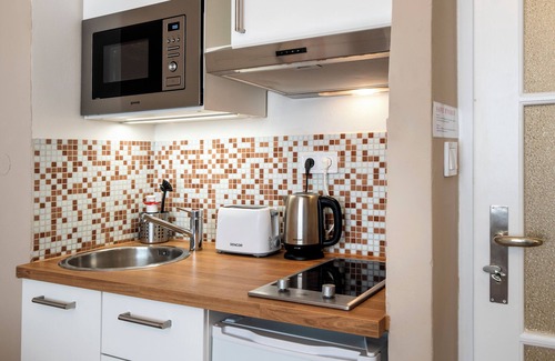 Mala Strana Apartment | OLD TOWN - STUDIO PETRIN TOWER