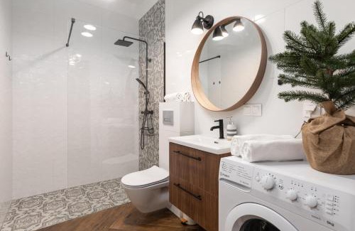 West Pomeranian Voivodeship Apartment | Old Town Szczecin Green