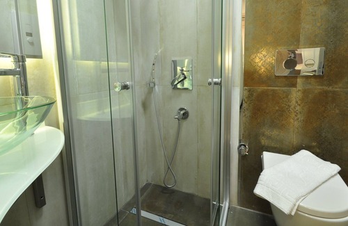 Balat Apartment | OLD VİNTAGE APARTMENT İN BALAT
