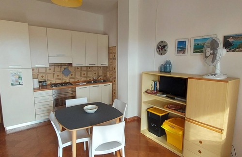 Santa Caterina Apartment | Oleander House - Two-room apartment 10 minutes from the sea