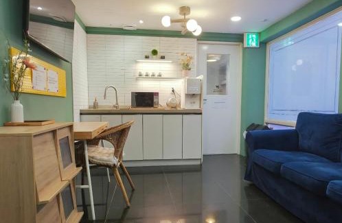 Gwanghui-dong Hostel | Olive Hostel Dongdaemun