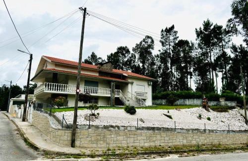Santa Maria da Feira Apartment | Oliveira Guest House