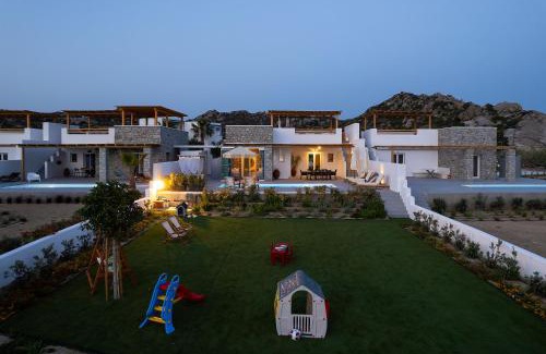 Plaka Villa | OLIVES seaside villas villa no 2
