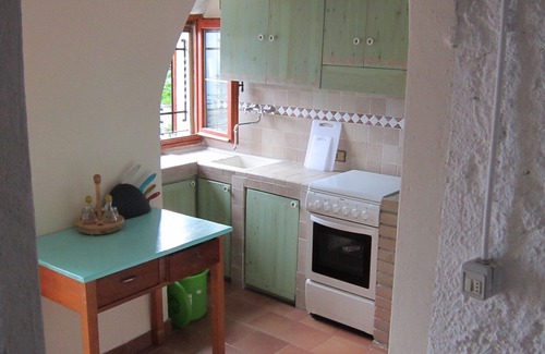 Limonta House | Oliveto Lario: detached house with a garden