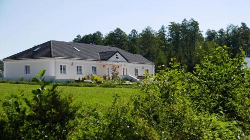Miastkow Koscielny Bed & Breakfast | Olszynowy Dwór