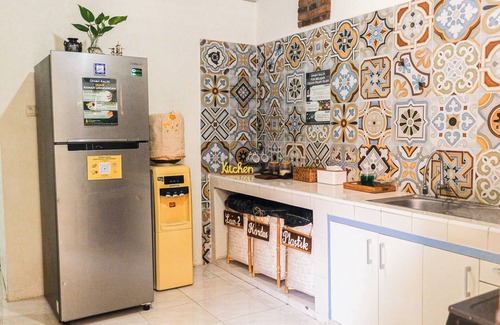 Sewon House | Omah Ralin Family Homestay with Spacious Joglo House