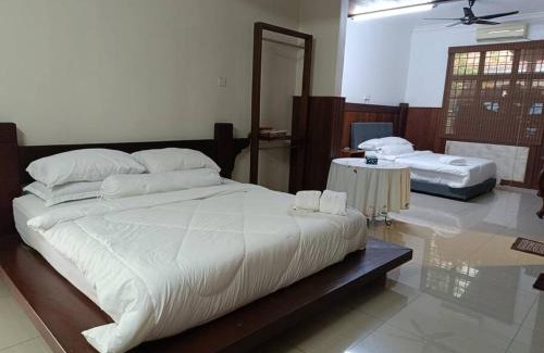 Bandar Sri Sendayan House | Omar Little Palace