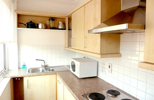 Fitzrovia Apartment | OMG! Central London Penthouse and Terrace, Fitzrovia W1. Close to Oxford Street