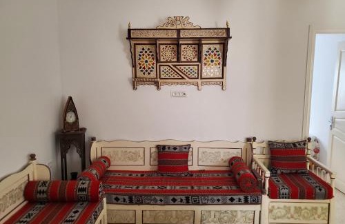 Sqanes House | Omnia House