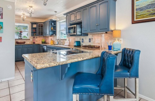 Isla Del Sol House | On Pool Time | Large Deck, Patio, Dock, Pool!