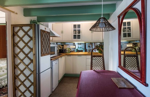 Pontaillac Apartment | On the beach of Pontaillac charming duplex 62 m², swimming pool access.