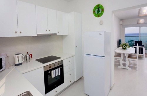 Agios Tychon Apartment | On the Beach Penthouse