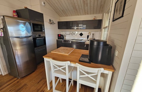 Gruissan Ski Chalet | ON THE SEAFRONT AUTHENTIC, FULLY AIR-CONDITIONED CHALET