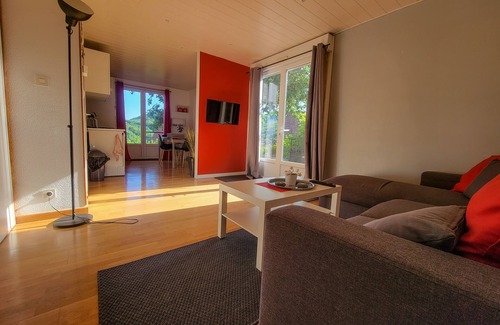 Barr Apartment | On your terrace at the foot of an oak tree, feel the Alsace's vibes !