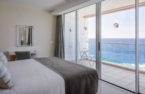 Callao Salvaje Apartment | Ona Pearly Grey