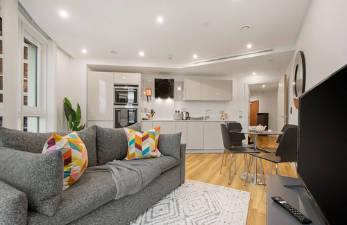 Whitechapel Apartment | One Bedroom Apartment at Alie Street in Aldgate London by MySquare