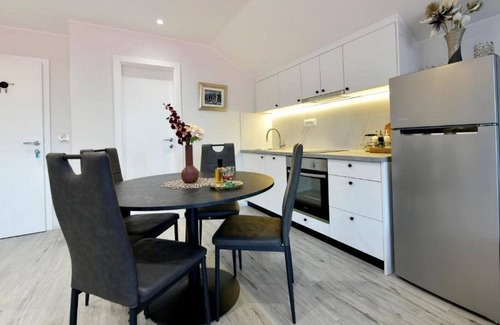 Seliste Dreznicko Apartment | One bedroom apartment with balcony Seliste Dreznicko, Plitvice (A-21127-b)