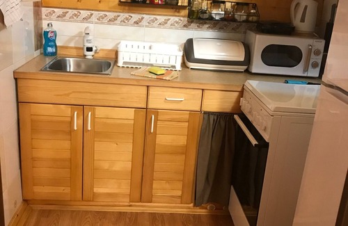 Mace Apartment | One bedroom apartment with terrace Veliki Komor, Zagorje (A-23213-a)