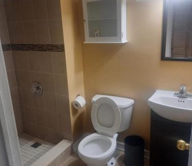 Brampton House | One bedroom basement suite
