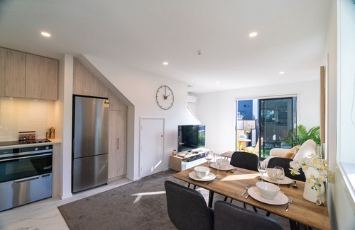 Christchurch House | One bedroom house next to Hagley Park