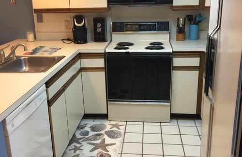 Diamond Beach Condo | One block from beach! 5 minute walk!