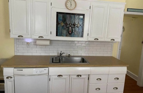 St. Leonard's Tract House | one block to the boardwalk and the beach