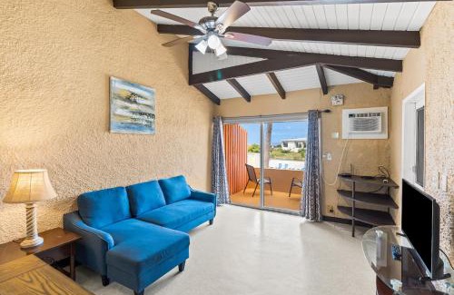 La Grande Princesse Apartment | One blue Caribbean View condo