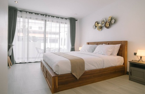 Central Pattaya House | One Lodge