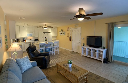 Key Colony Beach Condo | One of the Best Private Beaches in US! Great Location fun activities-Fast Wifi!