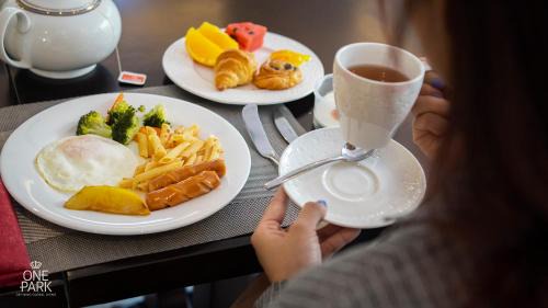 Daun Penh Hotel | One Park Hotel & Residence