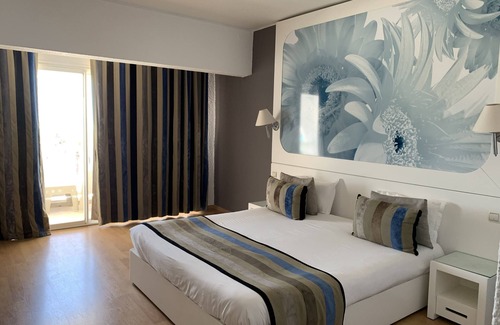 Sqanes Hotel | One Resort Jockey