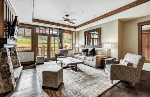 Peak 8 Apartment | One Ski Hill Place S8421