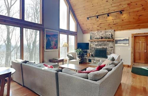 McHenry House | One Ski Hill