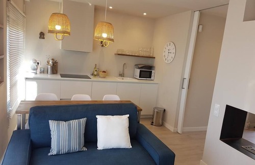 Gava Apartment | Onebedroom apartment with sea view, completely renovated in 2018.