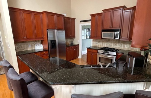 High Point House | Only 10 minutes from Furniture Market in downtown High Point