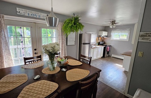 Stillwater House | Only 22 min from Saratoga Race Track, 10-20 min from major golf courses!