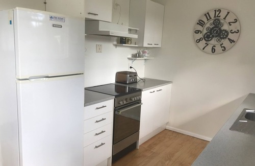Ruakaka House | Only 40 metres to the beach!