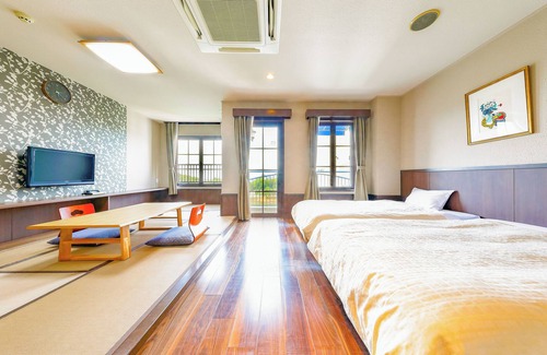 Ayauta Cho Okada-kami Hotel | Ooedo Onsen Monogatari Hotel Reoma no Mori