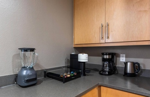 Marina del Rey Apartment | Opal Escape - Penthouse Marina view Private Rooftop