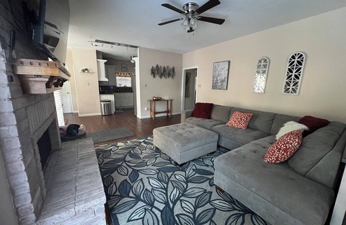 Kingwood House | Open, Comfortable Kingwood Home Family Friendly With Pool MUST SEE