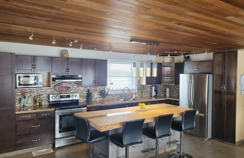 Plantagenet House | Open space water front haven
