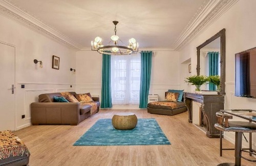 Vivienne Apartment | OPERA 5 BEDROOM- A DISTRICT COMBINING SHOPPING, GASTRONOMY AND CULTURE